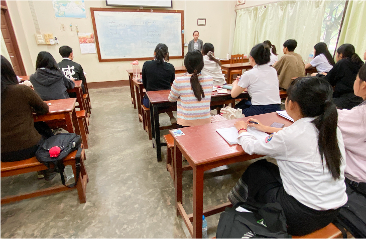 ラオス：ラオス国立大学