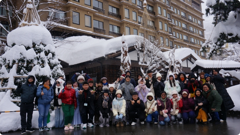 越後湯沢 「湯けむりの宿 雪の花」