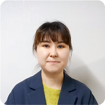 ZULIFEIRE AISHAN<span>ズリヒラ　アイザン</span>